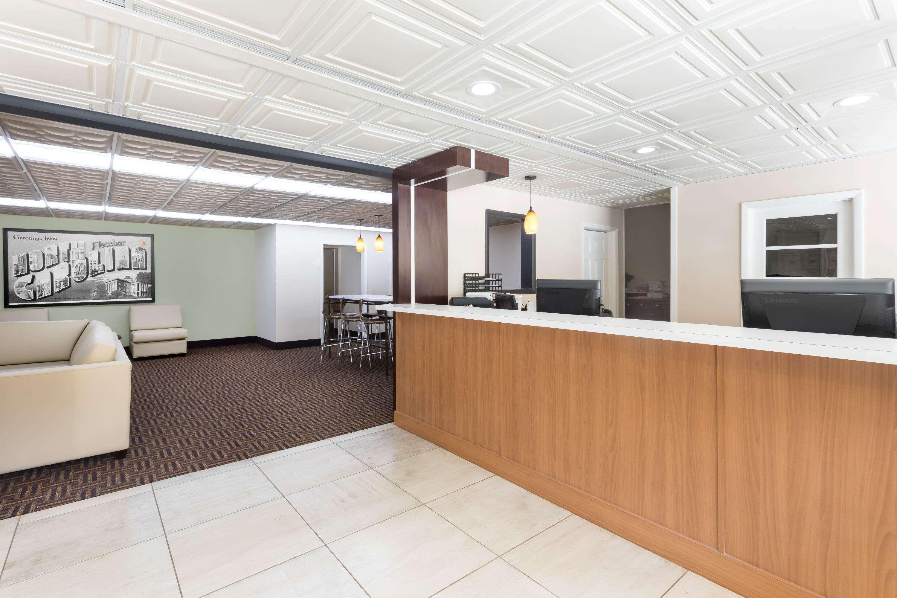 Super 8 By Wyndham Asheville Airport Fletcher Exteriér fotografie